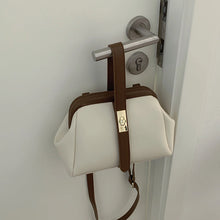 Load image into Gallery viewer, Vintage-Style Clip Buckle Tote Crossbody (Beige)