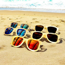 Load image into Gallery viewer, Polarized Bamboo Sunglasses