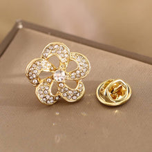Load image into Gallery viewer, Chic Rhinestone Floral & Animal Shaped Gold Brooch