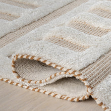 Load image into Gallery viewer, Merrick Tasseled Cotton and Wool Area Rug (Rust)