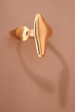 Load image into Gallery viewer, The Sara Ring