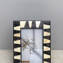 Load image into Gallery viewer, Black Horn & Bone Photo Frame 4x6