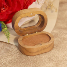 Load image into Gallery viewer, Oval Walnut Wooden Ring Box