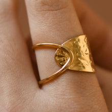 Load image into Gallery viewer, The Sophie Ring