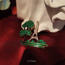 Load image into Gallery viewer, Vintage Baroque Brooch Elegant Pin Accessory (Various Styles)