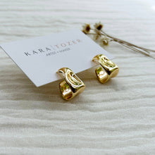 Load image into Gallery viewer, Chunky Teardrop Statement Half Hoops