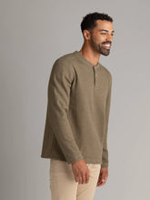 Load image into Gallery viewer, Men's Fireside Sherpa Lined Henley Burnt Olive