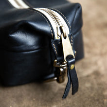 Load image into Gallery viewer, The Dopp Bag | Holtz Leather Co.