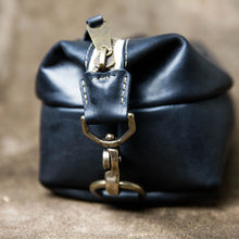 Load image into Gallery viewer, The Dopp Bag | Holtz Leather Co.