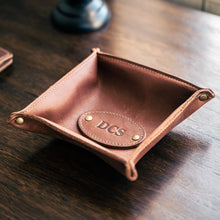 Load image into Gallery viewer, The Monticello Fine Leather Desk Valet Caddy Tray | Holtz Leather Co.