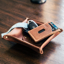 Load image into Gallery viewer, The Monticello Fine Leather Desk Valet Caddy Tray | Holtz Leather Co.