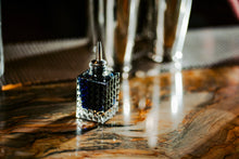 Load image into Gallery viewer, Diamond 3.75 oz. Bitters Bottle