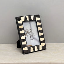 Load image into Gallery viewer, Black Horn & Bone Photo Frame 4x6