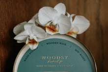 Load image into Gallery viewer, Orchid & Midnight Amber Solid Brass 14oz Pure Soy Candle