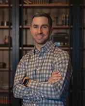Load image into Gallery viewer, Olive Grey Gingham No Tuck Long-Sleeve Shirt