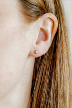 Load image into Gallery viewer, Screwback Stud Earrings - Serena Opal