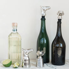 Load image into Gallery viewer, Cast Aluminum Horse Head Bottle Stopper