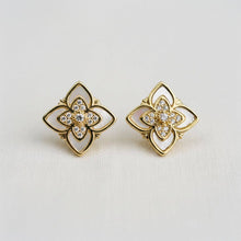 Load image into Gallery viewer, Clover Shell Zircon Stud Earrings