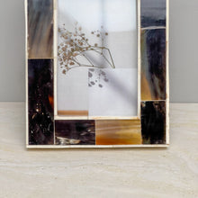Load image into Gallery viewer, Horn Photo Frame White 4x6