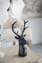Load image into Gallery viewer, Darby 8-Point Deer Head Black