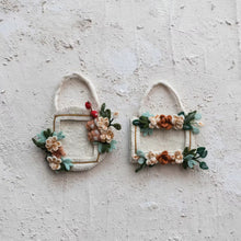 Load image into Gallery viewer, Handmade Photo Frame Ornament (2 Styles)