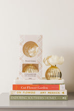 Load image into Gallery viewer, Sweet Grace Mercury Flower Diffuser