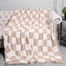 Load image into Gallery viewer, Checkerboard Patterned Throw Blanket (2 colors)
