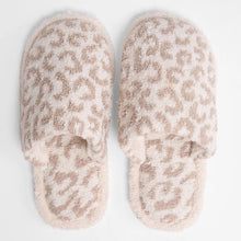 Load image into Gallery viewer, Luxury Soft Leopard Slippers (2 colors)
