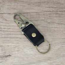Load image into Gallery viewer, Leather Clip Keychain
