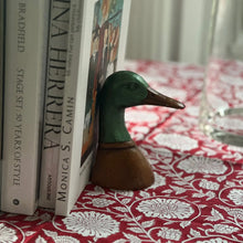 Load image into Gallery viewer, Duck Decorative Bookend Set
