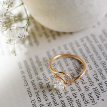 Load image into Gallery viewer, Margot Ring
