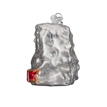 Load image into Gallery viewer, Mount Rushmore Ornament [Online Only]
