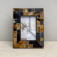 Load image into Gallery viewer, Horn Photo Frame Black 4x6
