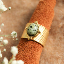 Load image into Gallery viewer, Emmeline Ring
