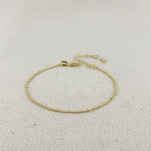 Load image into Gallery viewer, 18k Gold Filled 1.5mm Flat Dot Ball Bracelet
