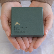Load image into Gallery viewer, Eucalyptus &amp; Mint Body Cleansing Bar
