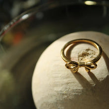 Load image into Gallery viewer, The Bow Ring

