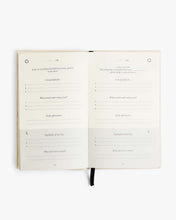 Load image into Gallery viewer, The Five Minute Journal - Original Linen [Online Only]
