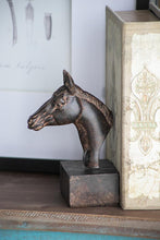 Load image into Gallery viewer, Horse Head Bookends
