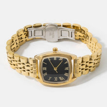 Load image into Gallery viewer, Polished Metallic Band Bold Cushion Square Watch
