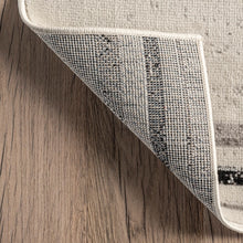 Load image into Gallery viewer, 4x6 Dara Geometric Area Rug
