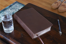 Load image into Gallery viewer, NIV Foundation Study Bible, Brown Leathersoft
