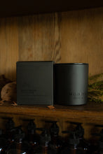 Load image into Gallery viewer, Driftwood &amp; Vetiver Black Lid Candle &amp; Boutique Box
