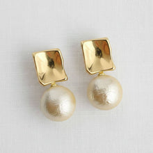 Load image into Gallery viewer, Contemporary Geometric Pearl Drop Earrings
