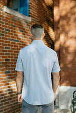 Load image into Gallery viewer, Grey Check Short-Sleeve Shirt
