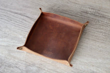 Load image into Gallery viewer, Leather Catch-all Valet Tray

