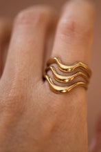 Load image into Gallery viewer, The Meredith Wave Band Ring
