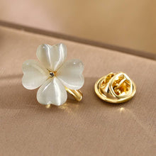 Load image into Gallery viewer, Chic Rhinestone Floral &amp; Animal Shaped Gold Brooch
