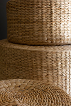 Load image into Gallery viewer, Round Natural Seagrass Risers (3 Sizes)
