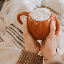 Load image into Gallery viewer, Orange Pumpkin 19 oz Figural Coffee Mug [Online Only]
